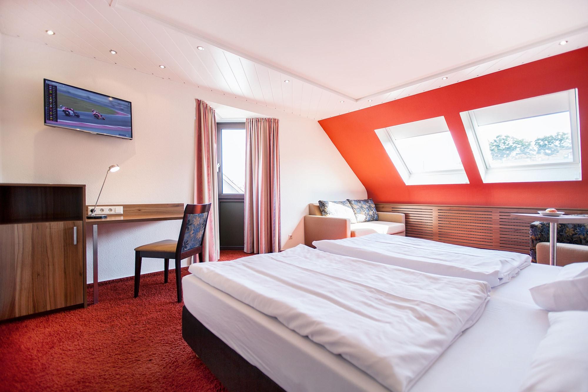 Hotel Lamm 오스트필던 외부 사진