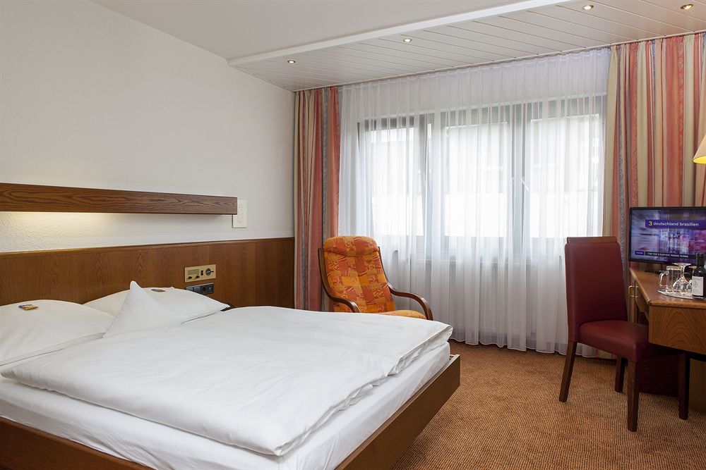 Hotel Lamm 오스트필던 외부 사진