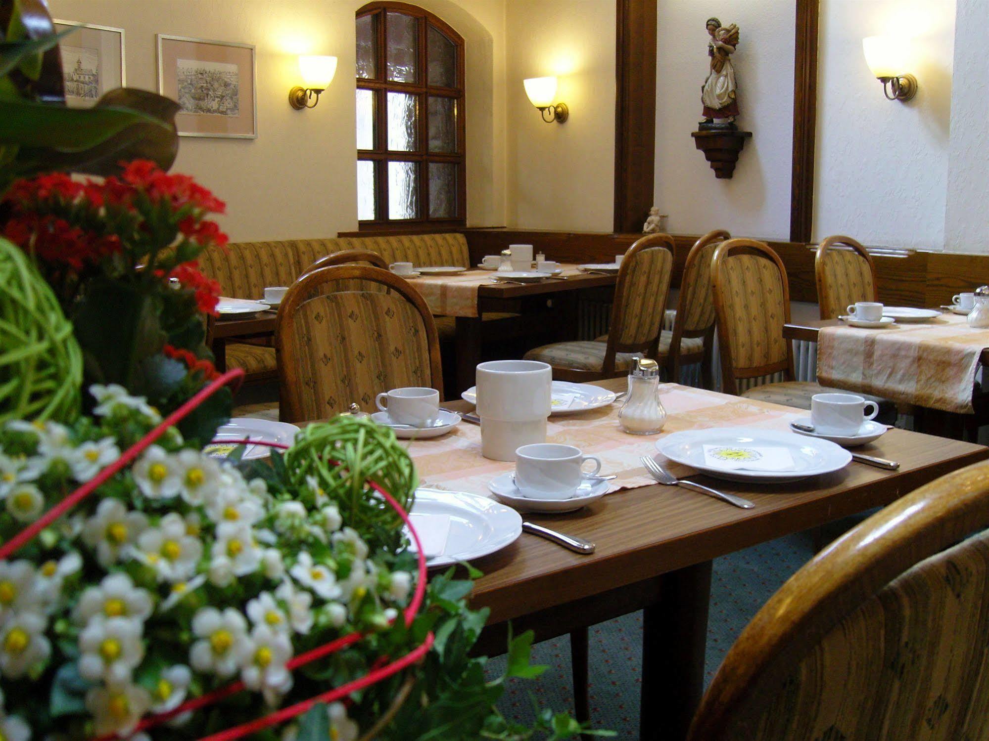 Hotel Lamm 오스트필던 외부 사진