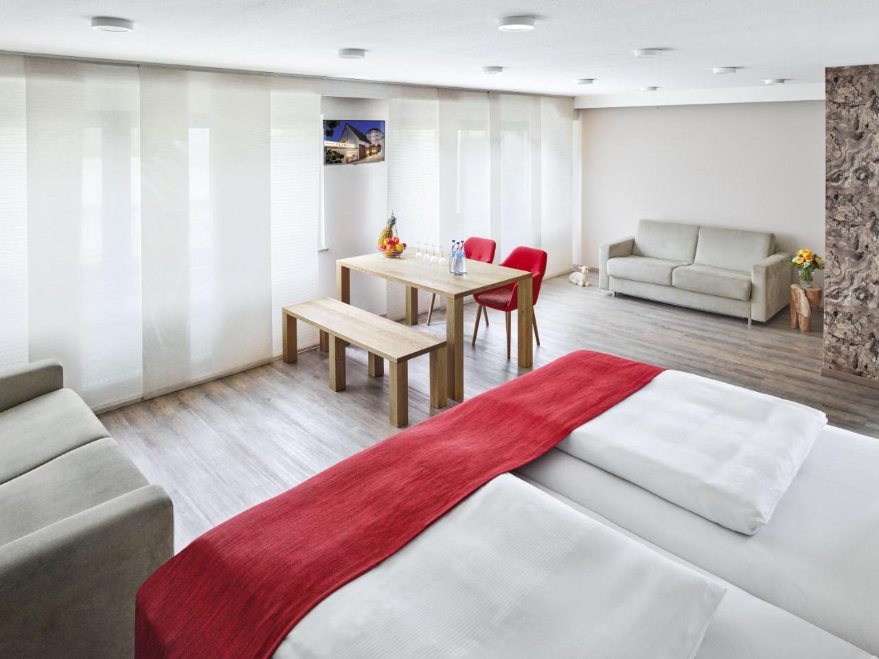 Hotel Lamm 오스트필던 외부 사진